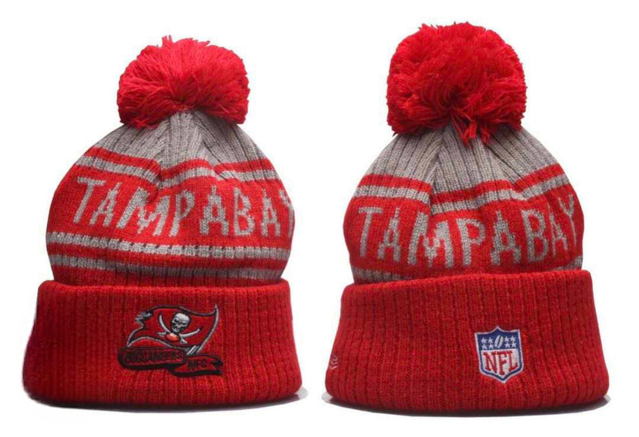 Tampa Bay Buccaneers Men's Cuffed Knit Hat Beanie with Pom Pro Football Winter Hat