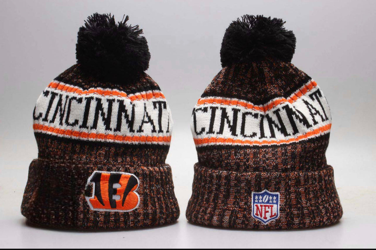 Cincinnati  Men's Cuffed Knit Hat with Pom Orange/Black - OSFM