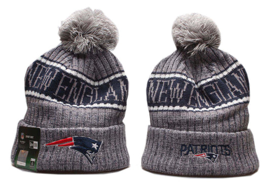 New England Men's Cuffed Knit Hat with Pom Red/Blue - OSFM